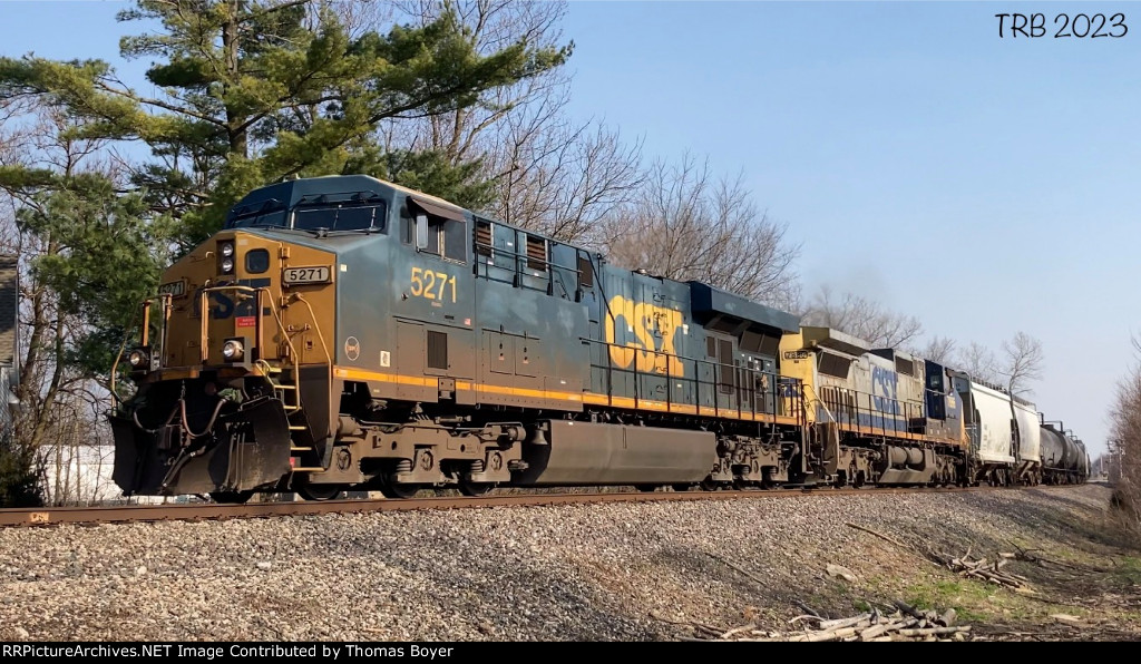 CSXT 5271